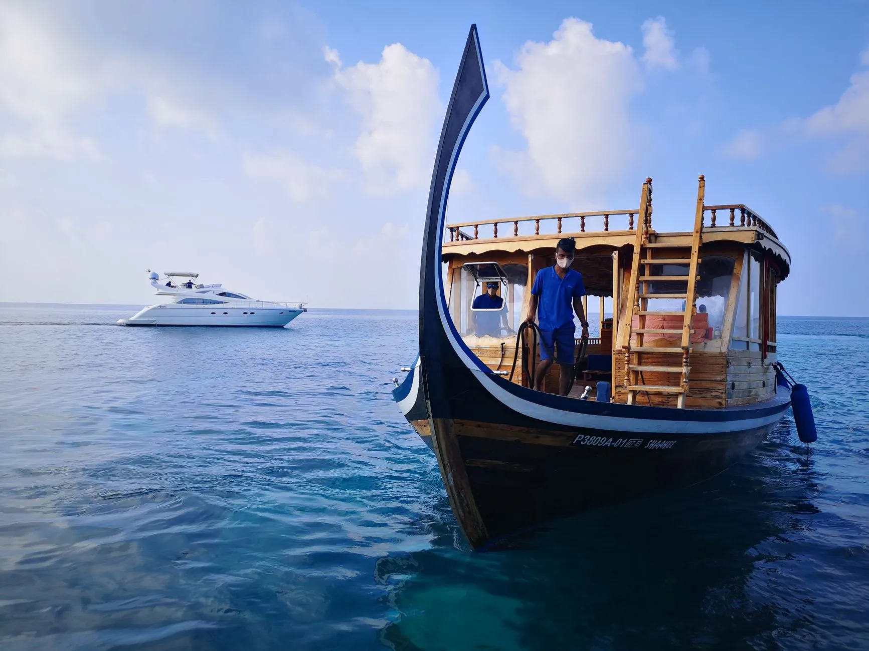 A dhoni at anchor: in the Malé atolls, the boat is the surf shuttle