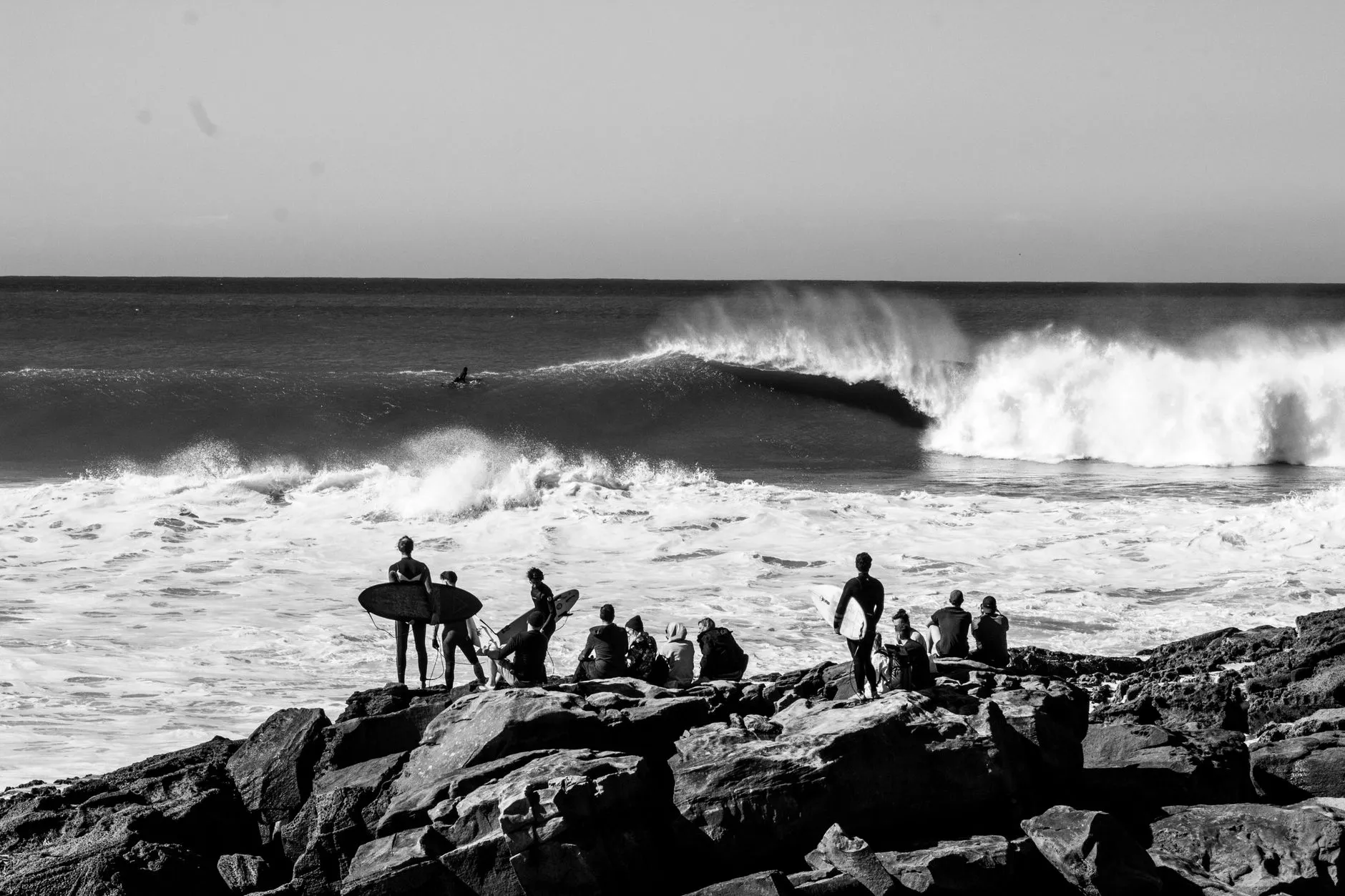 Watching the sets arrive from the rocks