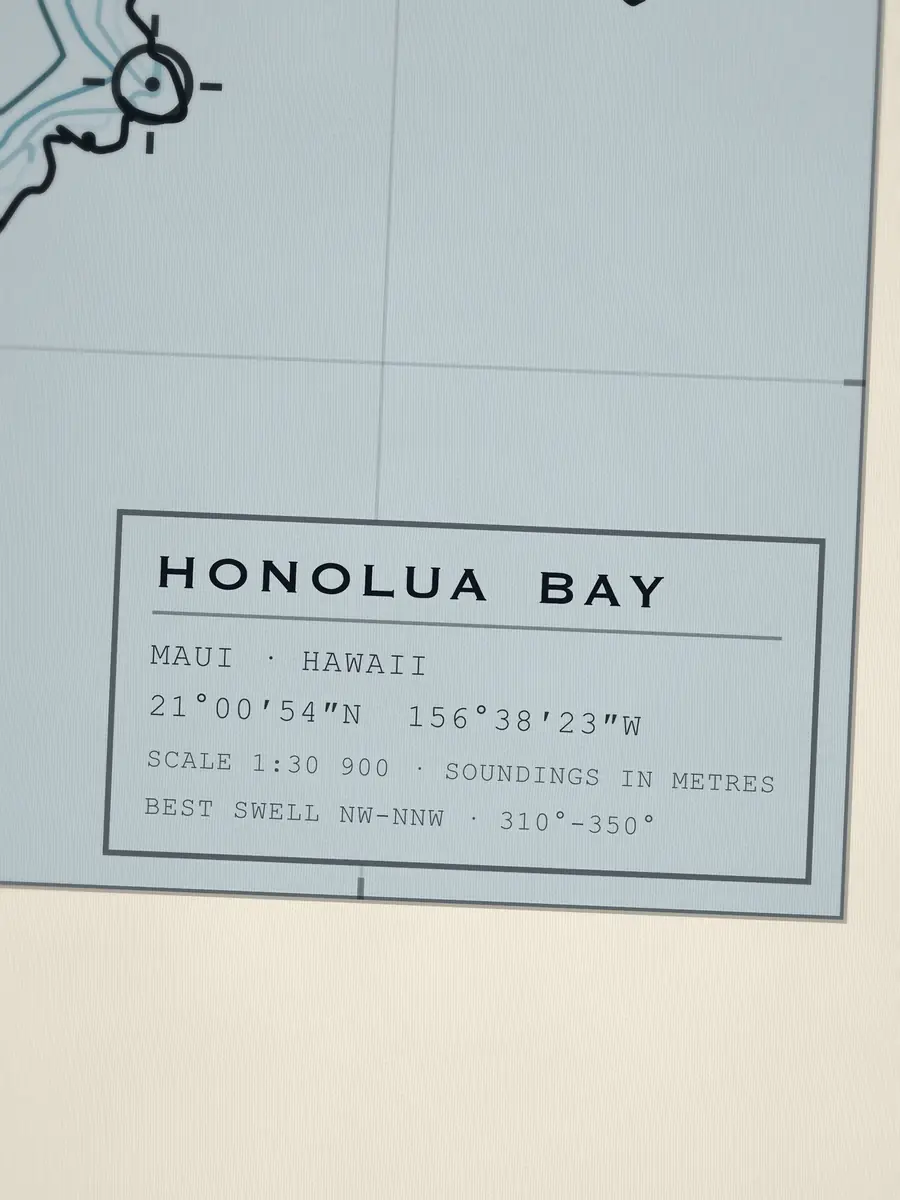 Close-up of the Honolua Bay title block: coordinates, scale and best swell