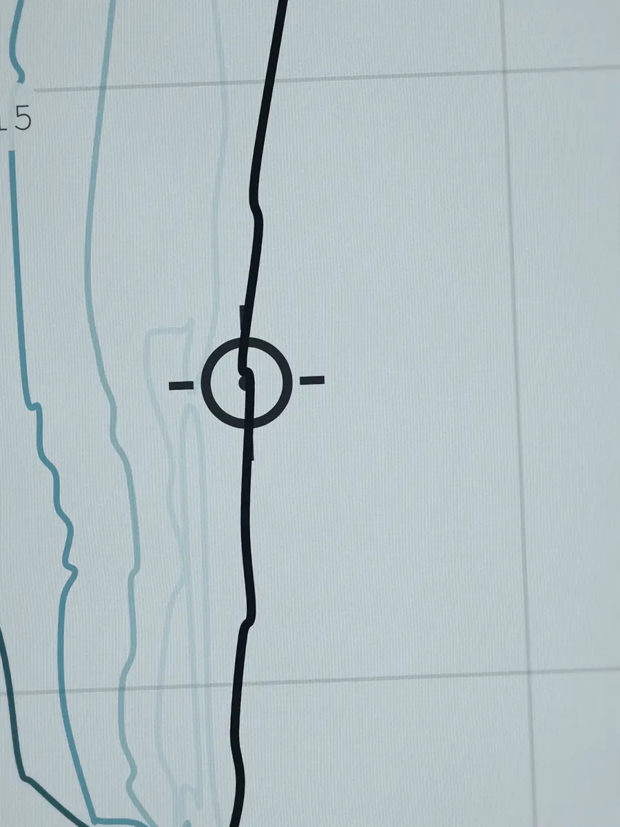 Close-up of the Les Estagnots peak and the depth contours around it