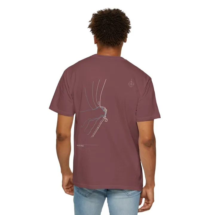 Nazaré Open Chart tee in Brick, worn