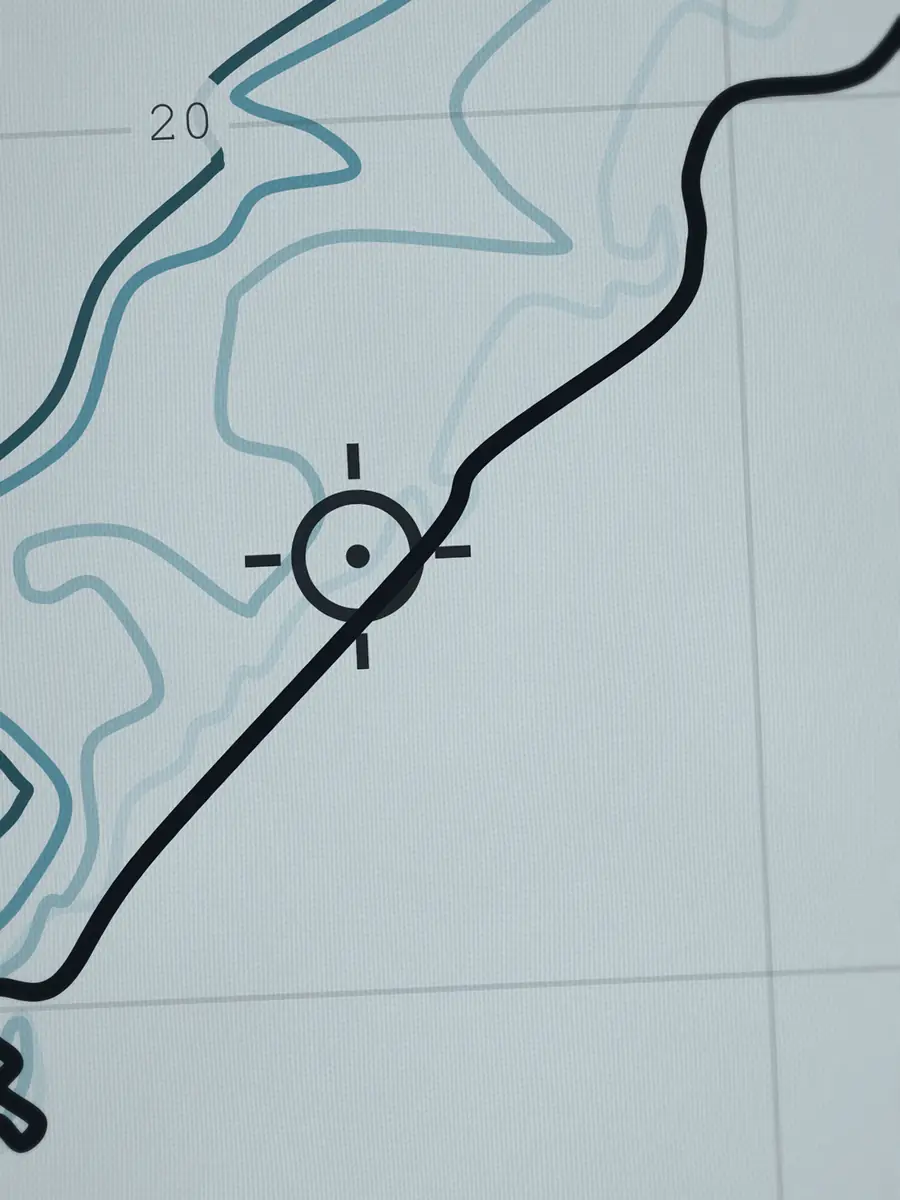 Close-up of the Pipeline peak and the depth contours around it