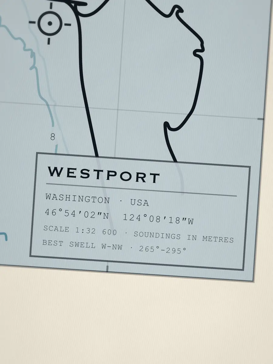 Primo piano del cartiglio di Westport: coordinate, scala e swell migliore